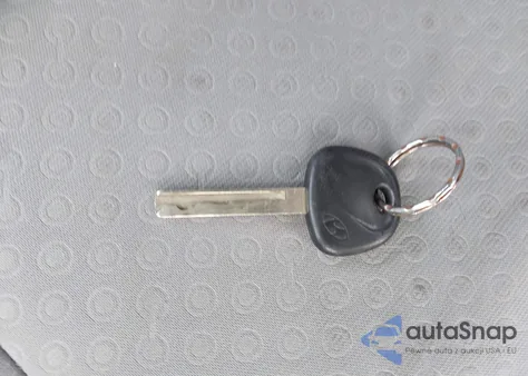 2013 Hyundai Accent Se z USA, uszkodzony, nr VIN KMHCU5AE2DU087466